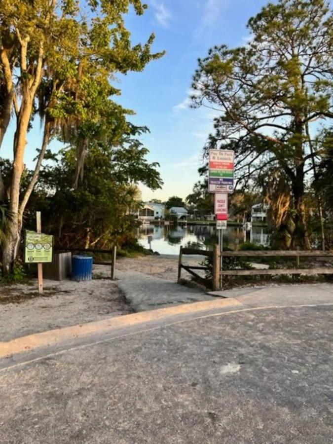 Crystal Cottage-Walk To Manatees คริสตัลริเวอร์ ภายนอก รูปภาพ